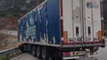 Burdur’da tır bariyerlere saplandı! Sürücü yaralı kurtuldu