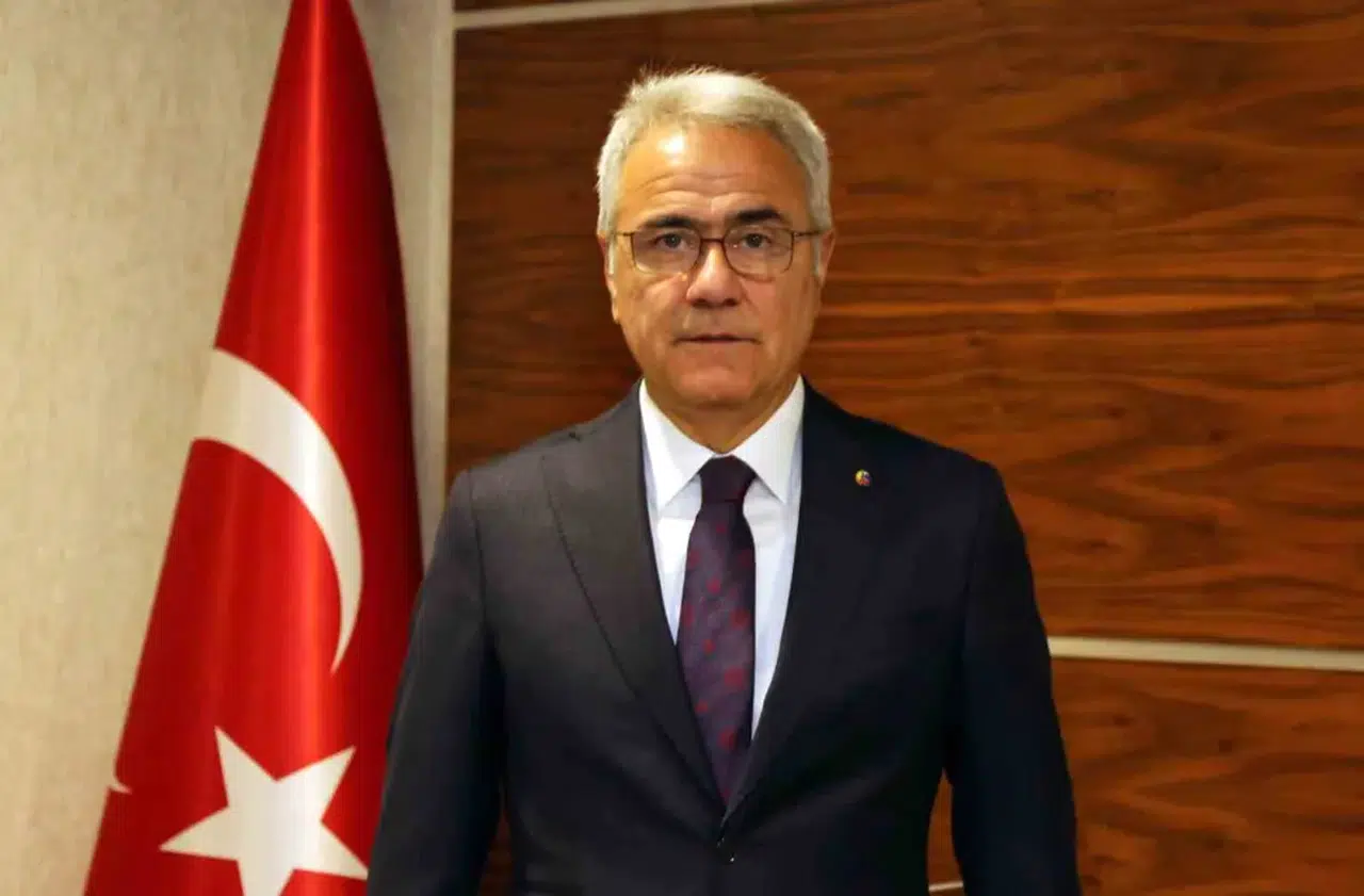 STSO Başkanı Zeki Özdemir, İSO 500 Listesine giren Sivaslı firmayı kutladı