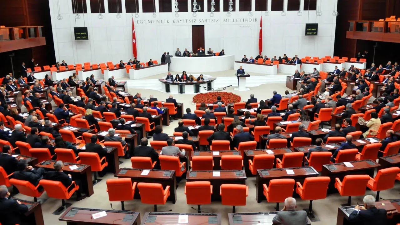 IBAN mağdurları için yeni dönem: Meclis’ten karar çıktı