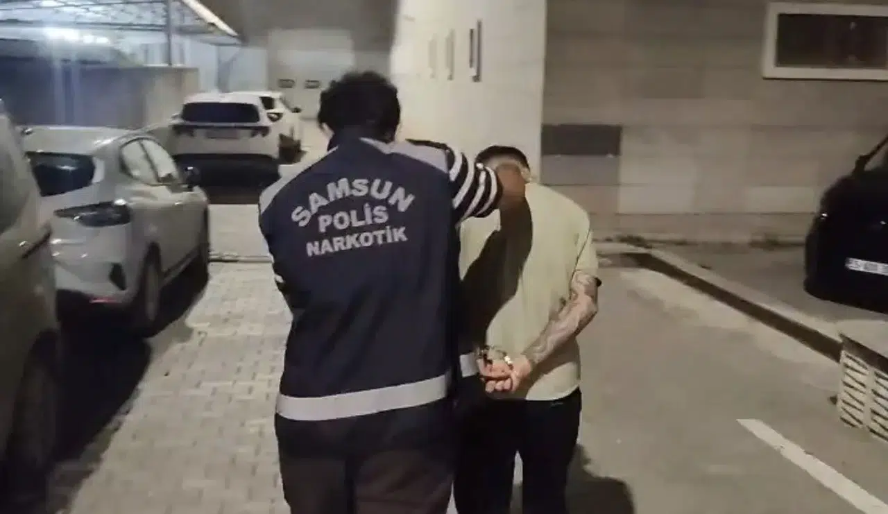 Samsun'da Polisten Kaçamadı! Yıllardır Aranıyordu, Hesabı Kesildi