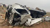 Van'da Feci Kaza! 3 Araç Birbirine Girdi, 10 Yaralı