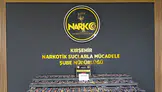 Boş Arazide Bırakılan Poşetten Uyuşturucu Çıktı
