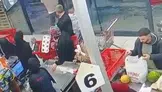 "Bir bakar mısın" diyerek çağırıp kafa attı