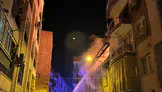 Efeler'de Gece Yarısı Dehşet! Alevleri Gören Mahalle Sokağa Döküldü