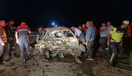 İki Otomobil Kafa Kafaya Çarpıştı: Karaman’da 1 Kişi Yaşamını Yitirdi