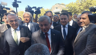 Eski Başbakan Davutoğlu Şüpheli Sıfatıyla İfade Verdi! Adliye Önünde Sert Sözler