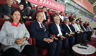 Trendyol 1. Lig 5. Hafta Heyecanı: Vali Şimşek Müsabakayı Tribünden Takip Etti