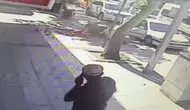 Amasya'da Korkutan Kaza Kamerada: Taşdığı Domatesler Yola Saçıldı
