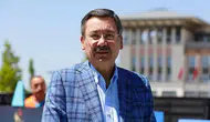 Melih Gökçek'ten Bülent Arınç'a Davutoğlu Üzerinden Sert Yanıt
