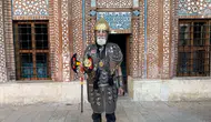 72 Yaşındaki Hasan Keskin, Sultan Alparslan Kıyafetleriyle Sivas’ta