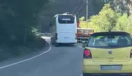 Hatalı Sollama Yapan Yolcu Otobüsü Adeta Tehlike Saçtı
