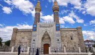 Gök Medrese: Sivas’ın Selçuklu Mirası Geleceğe Taşınıyor