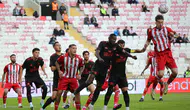 Sivasspor Evinde Şov Yaptı: Pendikspor Karşısında Farklı Tarife
