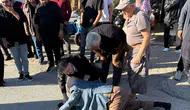 Yoldan Geçen Doktor Başkan Feci Kazada Yaralıların Hayatını Kurtardı