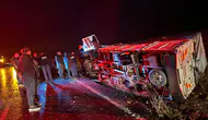 Gürün’de Kaygan Yol Kâbusa Döndü! 3 Yaralı