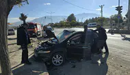 Van'da Korkutan Kaza! İki Araç Çarpıştı, 5 Kişi Hastanelik Oldu