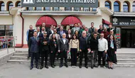 Sivas Devlet Tiyatrosu’na Üst Düzey Ziyaret: Kültür ve Sanat Çalışmaları Yerinde İncelendi
