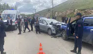 Sivas’ta Trafik Kazası: Yaralılar Hastaneye Kaldırıldı