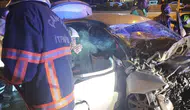 Çankırı'da Feci Kaza: Otomobil Kamyona Çarptı, 1 Ölü, 1 Ağır Yaralı!