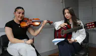 Sivas’ta Gençler Dijital Dünyadan Uzaklaşıp Sanata Yöneliyor: Müzik Sosyal Hayatı Güçlendiriyor