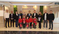 Minik Eller Büyük İşler Projesine Eğitim Müdüründen Takdir