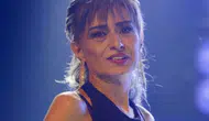 Yıldız Tilbe sahne öncesi paylaştı! Makyaj tercihi olay oldu...