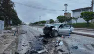 İki otomobil çarpıştı! Ölü ve yaralılar var