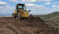 Şarkışla’da Tehlike Oluşturan Virajda Yol Düzenleme Çalışması Başlatıldı