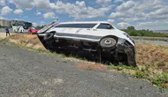 Herkes Bölgeye Koştu! Şarampole Devrilen Minibüsten Çıkan Acı Gerçek...