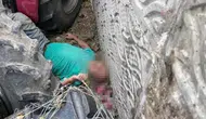 Traktörün altında kalan çiftçi ağır yaralandı