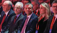 CHP'de 111 vekil imza attı! İşte kurultay çağrısına imza atmayan 27 vekil