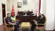 Hafik'te Jandarmadan Sürpriz Ziyaret! Makam Odasında Duygusal Anlar!