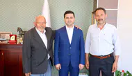 AKINCI KÖYÜ MUHTARI VE KIBRIS GAZİSİNDEN KAYMAKAM YILDIZ’A ANLAMLI ZİYARET