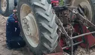 Ters Dönen Traktörün Altında kaldı