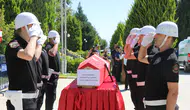 Emniyete Alev Gibi Düştü! Görevi Başında Aniden Yıkıldı: Kurtarılamadı