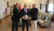 Sivas'ın Kültürel Mirasını Anlatan Eser Vali Şimşek'e Sunuldu