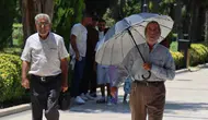 Türkiye'de sıcak ve güneşli hava devam ediyor: Yer yer sağanak yağış bekleniyor