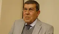 Türk tiyatrosunun usta ismi Zihni Göktay hayatını kaybetti