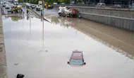 Ankara’da Sağanak Alarmı: Yollar Göle Döndü, Araçlar Mahsur Kaldı