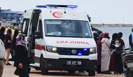 Samsun'da Denizde Can Pazarı! Dalgalara Kapıldı, Helikopter Havalandı