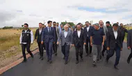 Deliktaş Köyünde Sıcak Asfalt Mesaisi Sürüyor