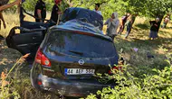 Malatya'da Feci Kaza! Lüks Otomobil Şarampole Uçtu, Sürücü Sıkıştı...