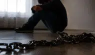15 yaşındaki engelli çocuk zincirle bağlı halde bulundu