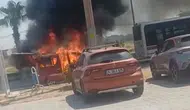 İzmir'de Otomobilde Korku Dolu Anlar: Alev Alev Yanan Araç Kül Oldu!