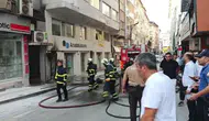 Sivas’ta ATM Yangını Paniğe Neden Oldu: Alevler Binaya Sıçradı!