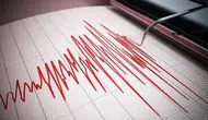 Napoli'de Korkutan Deprem İtalya Sokaklara Döküldü Seferler Durduruldu