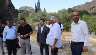 Suşehri’nde Köy Yollarında Asfalt Çalışmaları Sürüyor