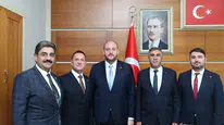 Koyulhisar Belediye Başkanı Bora Karakullukçu AK Parti’ye Katıldı
