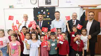 Sivas’ta Uyum Haftası Heyecanı! Minik Öğrenciler Okula İlk Adımlarını Attı