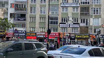 Sivas İstasyon Caddesi'nde Kaza! İki Araç Çarpıştı